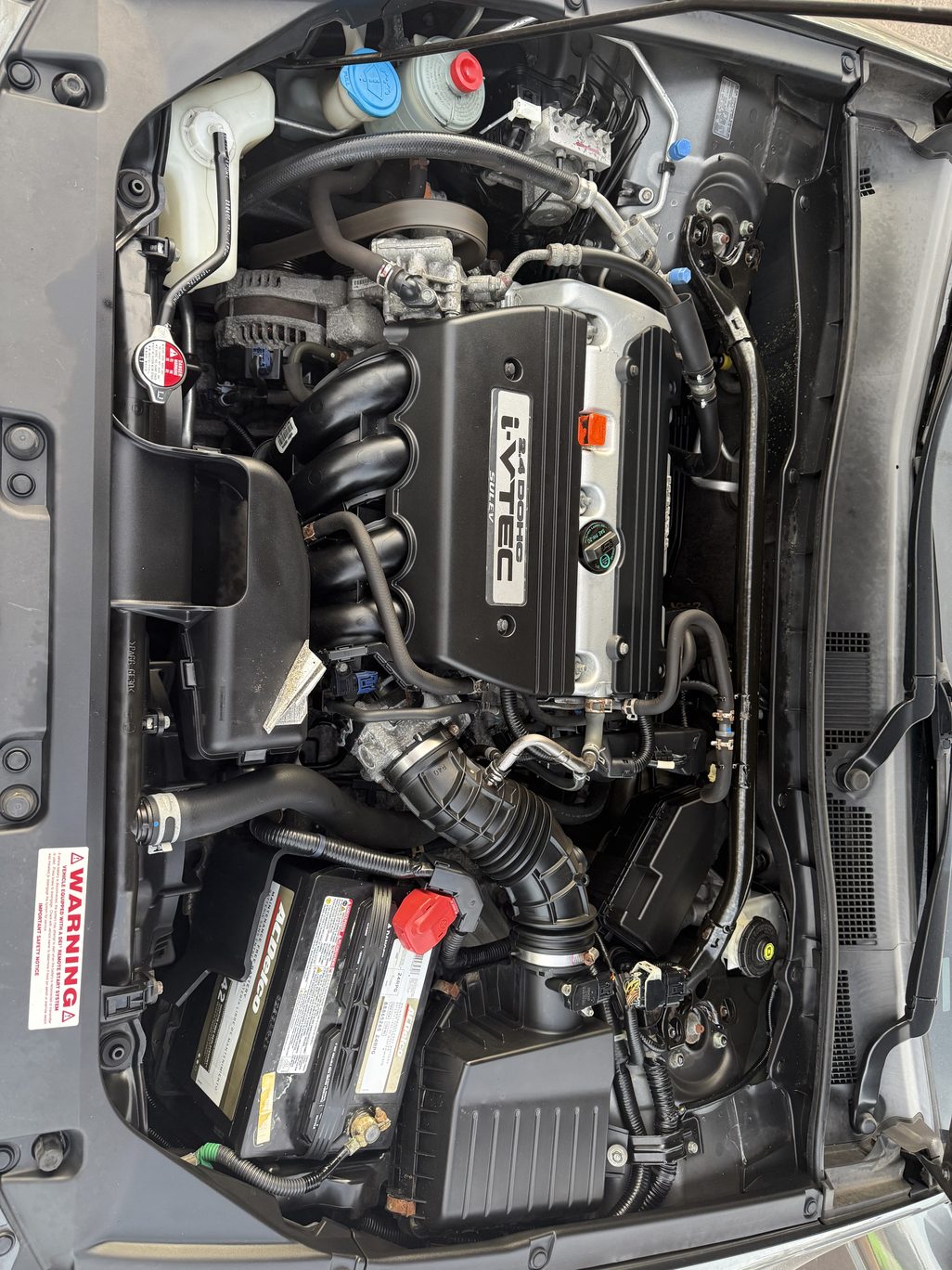 2008 Honda Accord engine bay