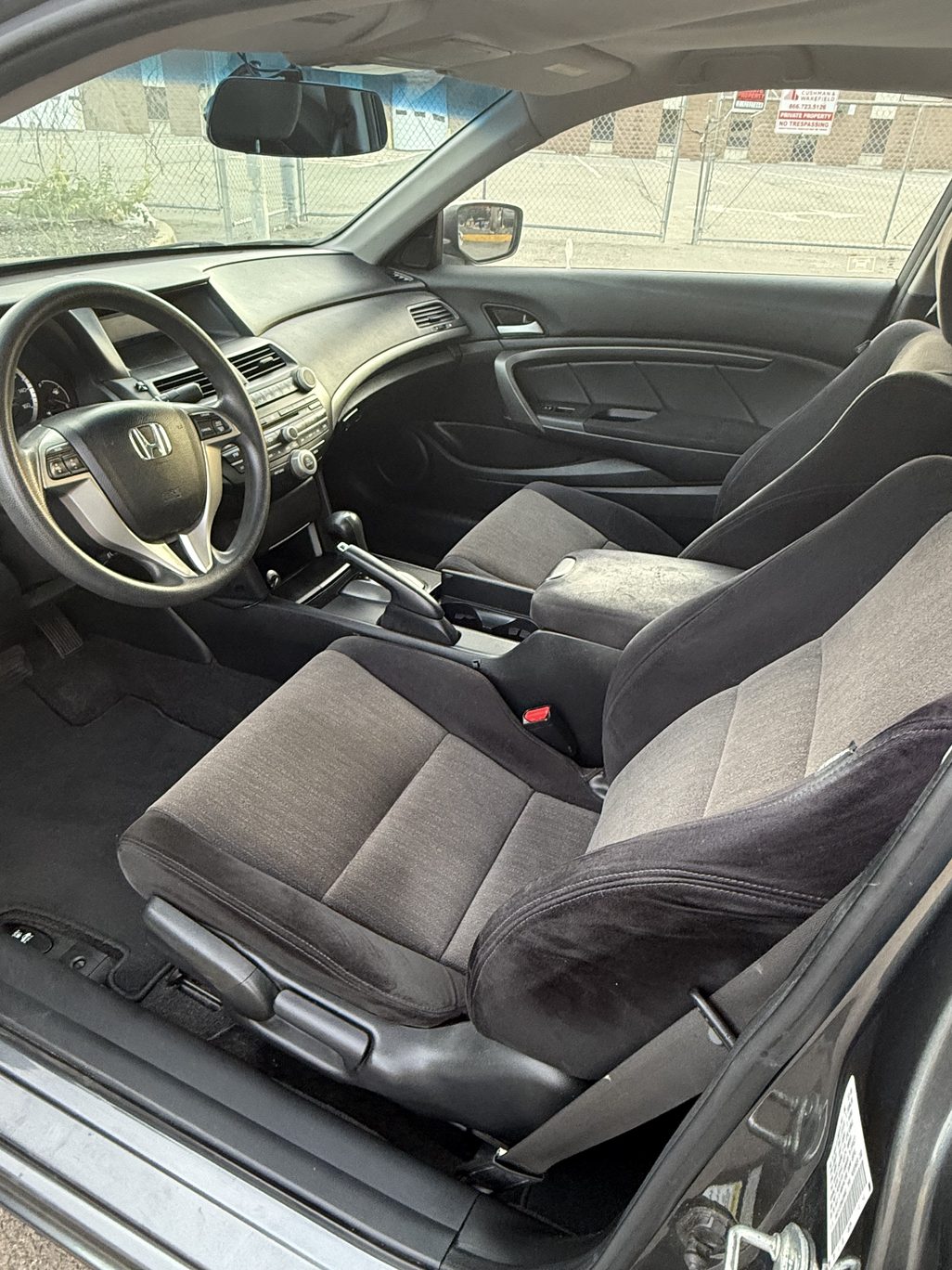 2008 Honda Accord front interior