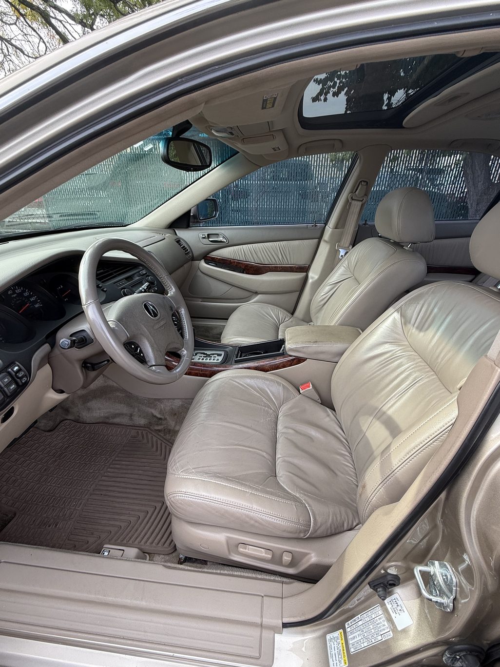 2003 Acura TL front leather seats