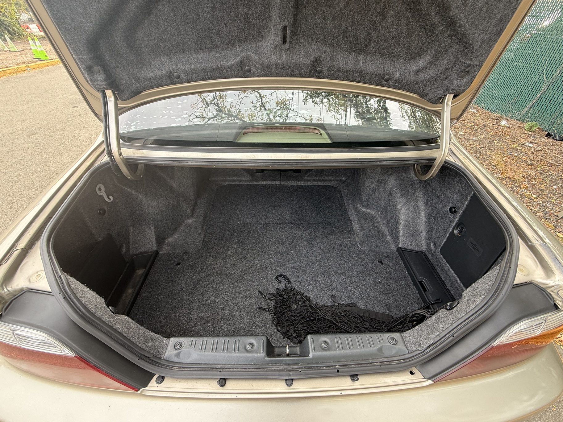 2003 Acura TL trunk