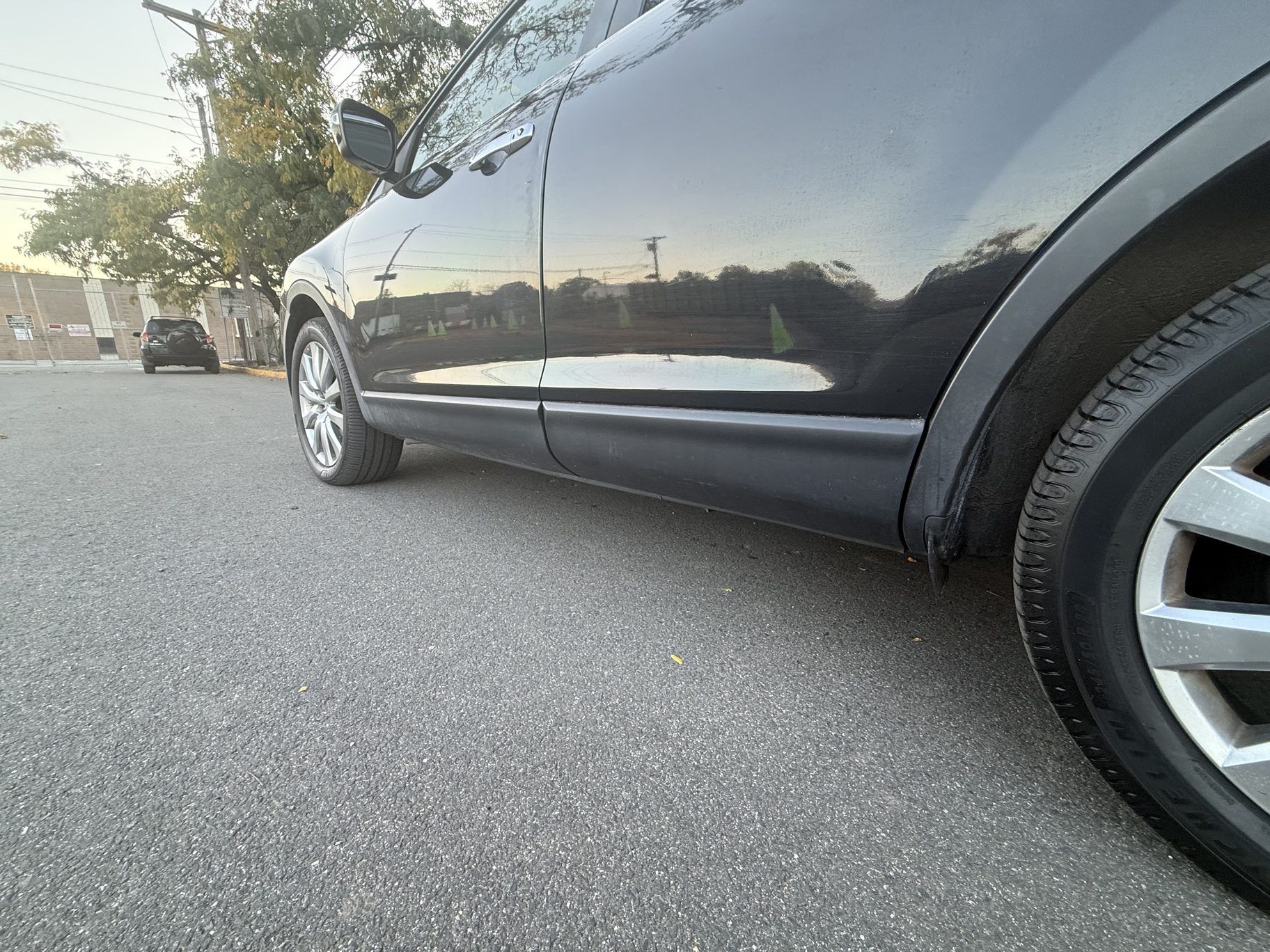 2008 Mazda CX-9 body detail
