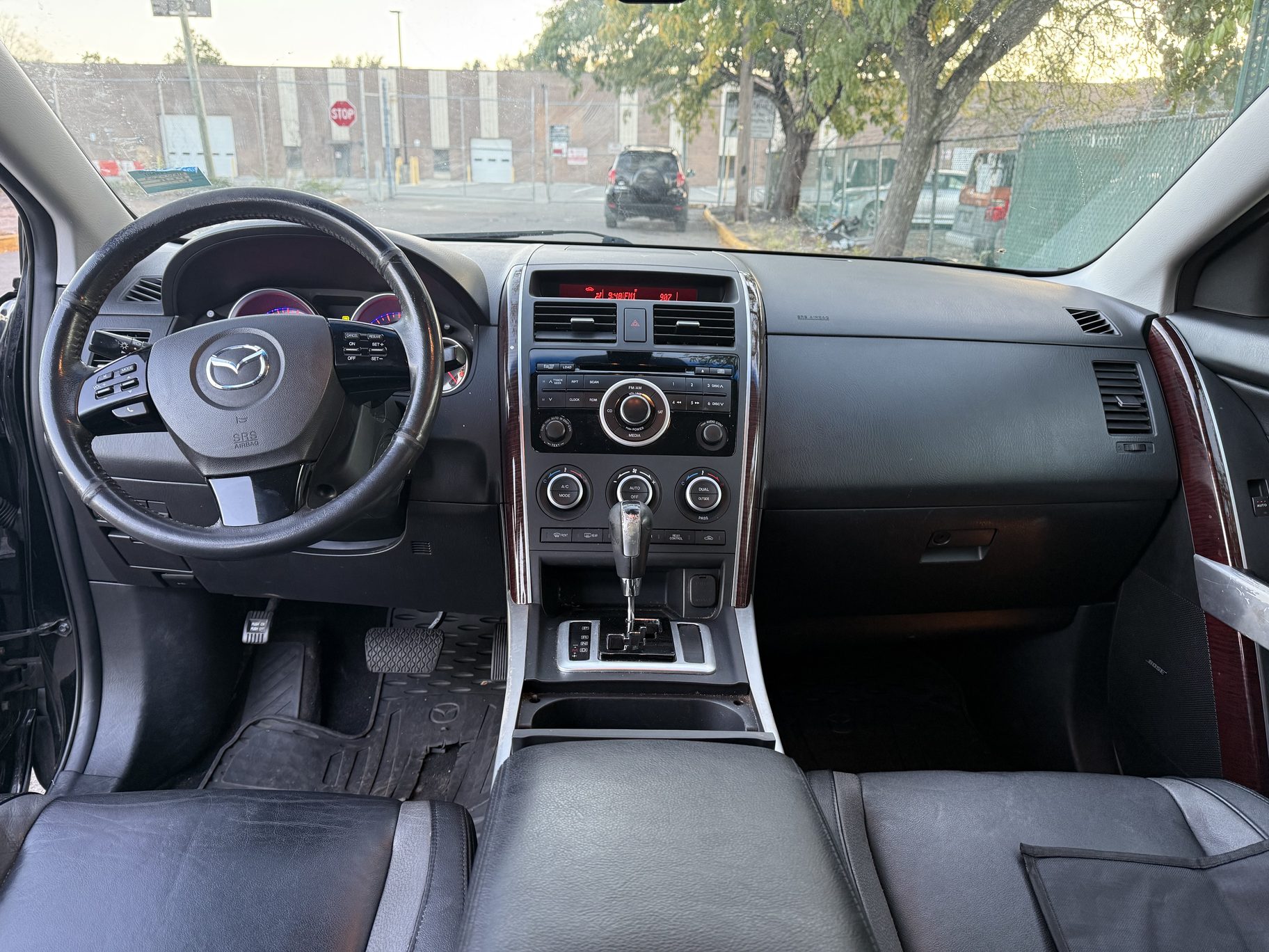 2008 Mazda CX-9 dashboard
