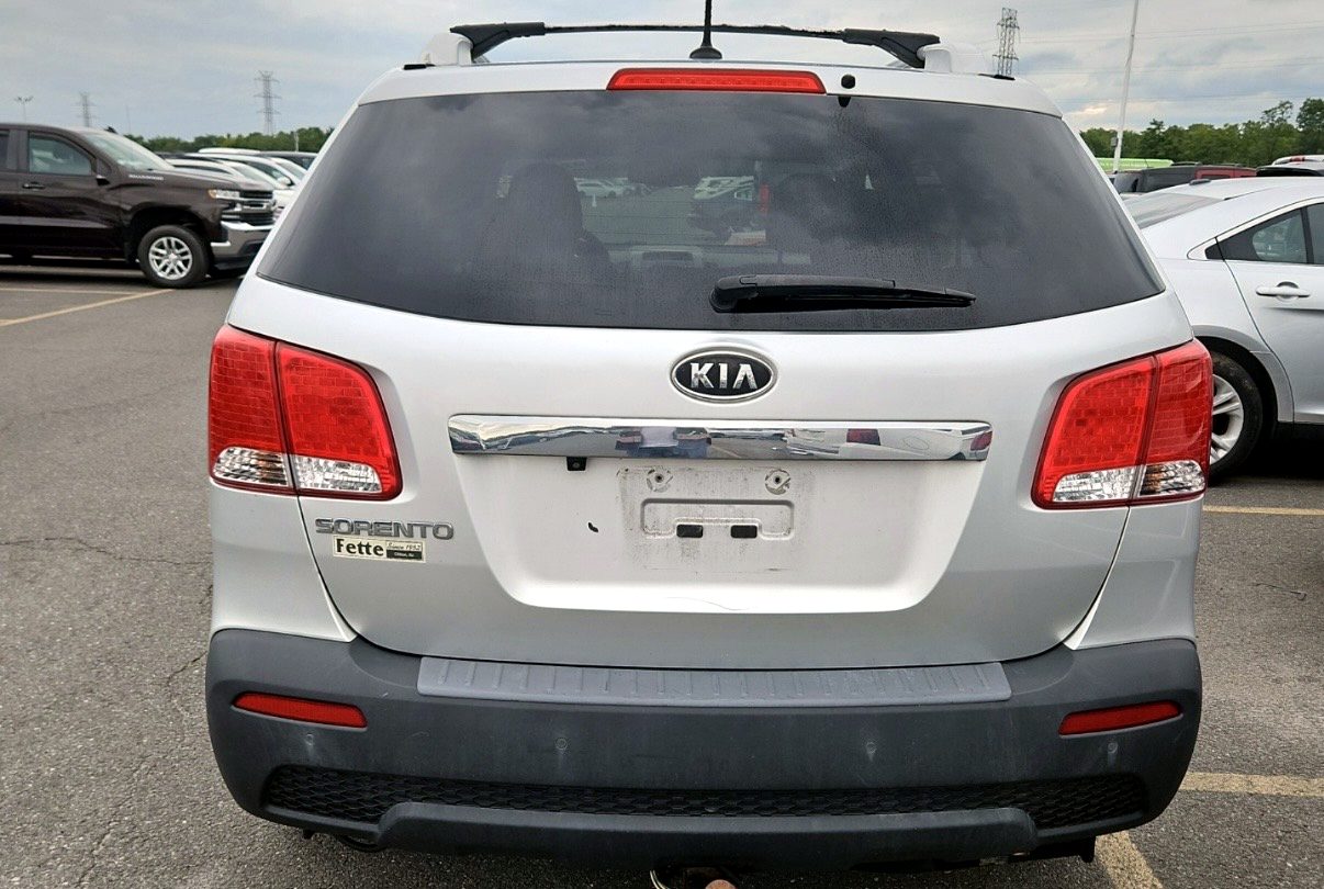 2012 Kia Sorento rear view